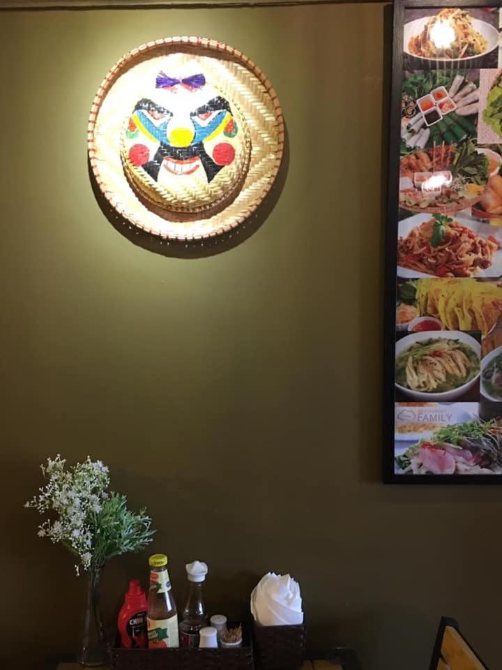 Holiday Lakeview Hotel Hanoi Bagian luar foto